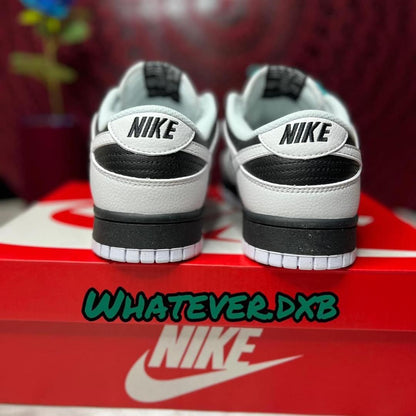 SB Dunk Low Reverse Panda