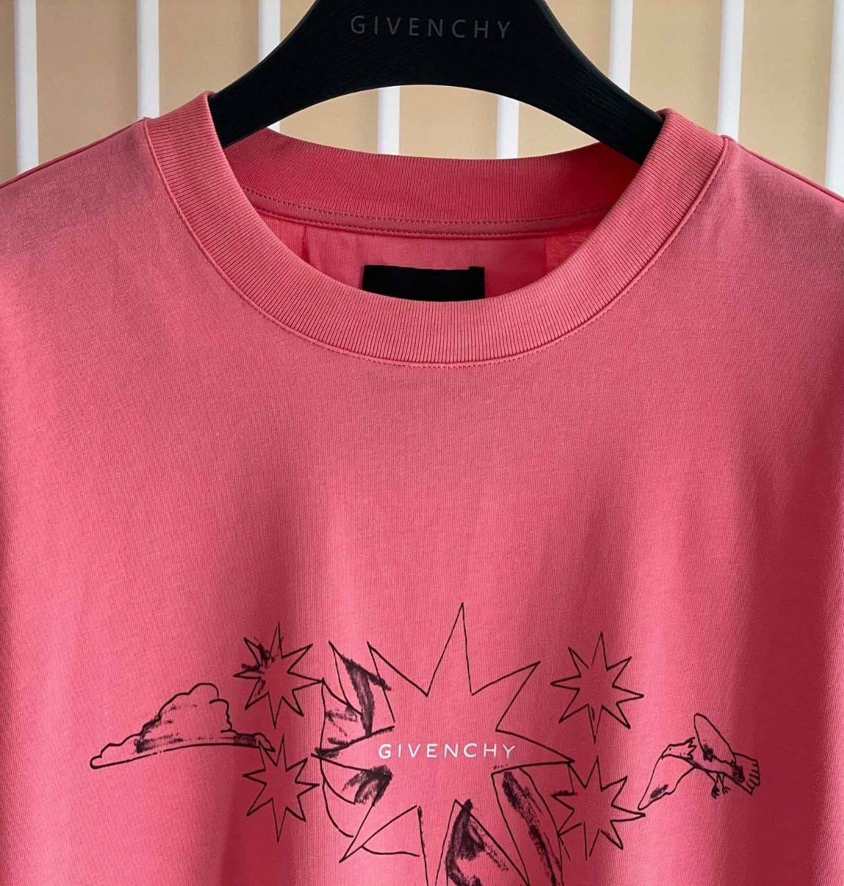 Givenchy T-shirt
