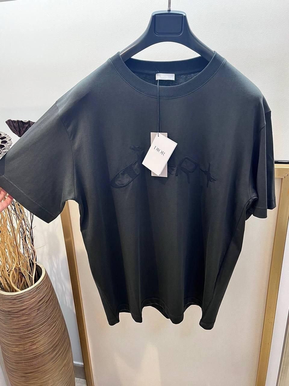 Dior T-shirt