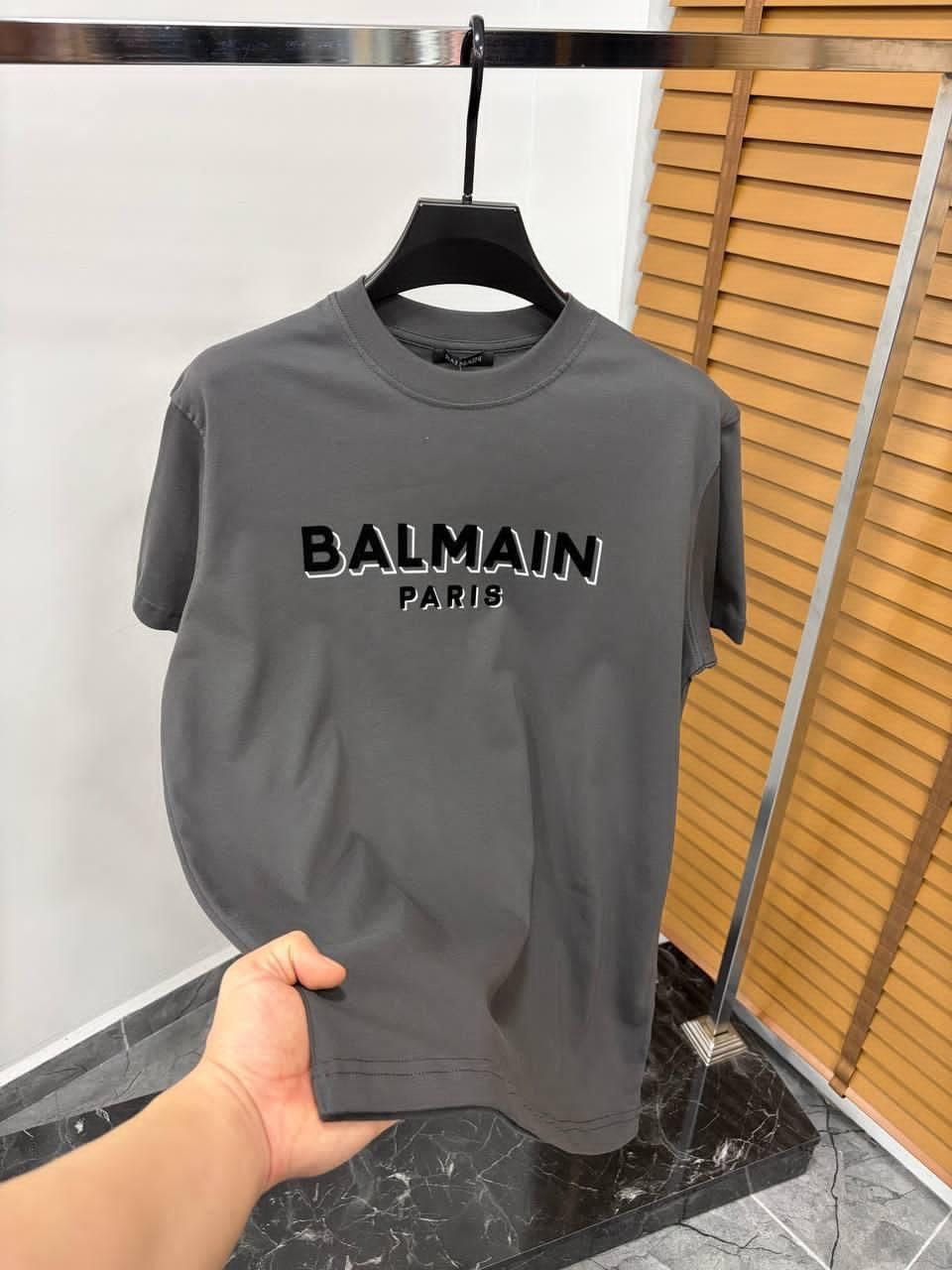 Balmain T-shirt