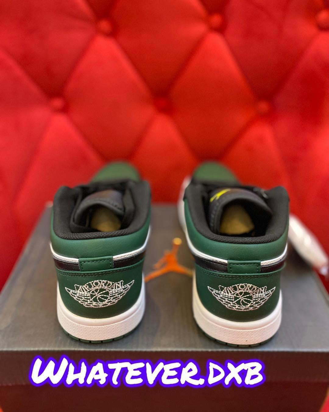Jordan 1 low Green Toe