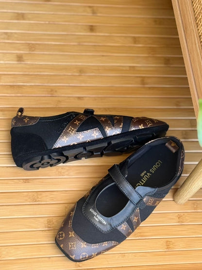 Louis Vuitton Ballerina