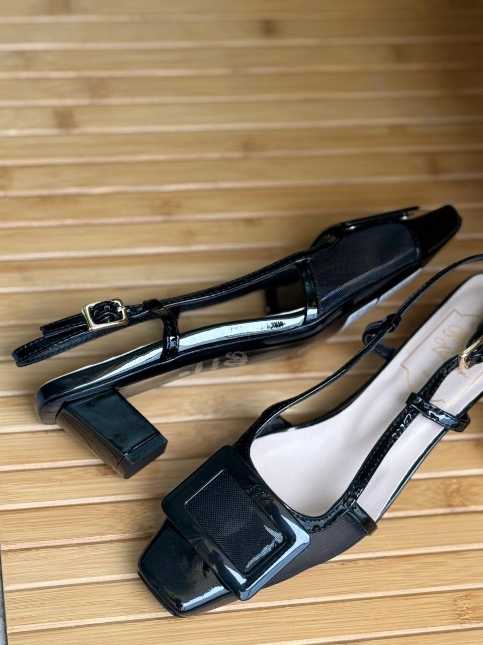 Roger Viver Heels