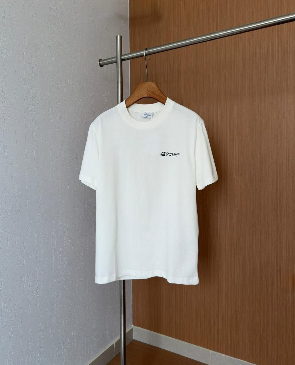 Off white T-shirt