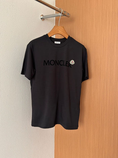 Moncler T-shirt