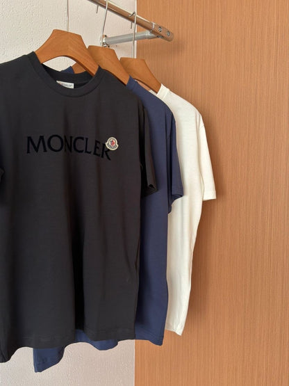 Moncler T-shirt