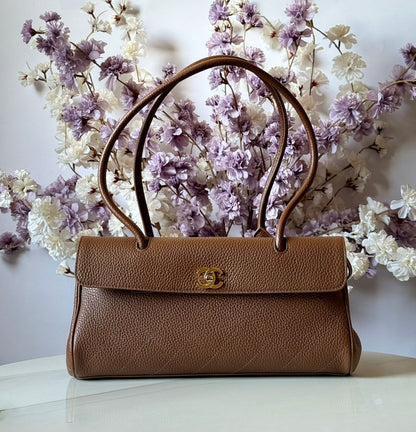 Chanel Shoulder Bag (Vip)