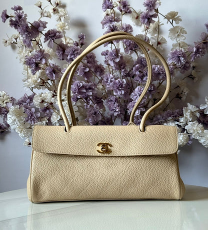 Chanel Shoulder Bag (Vip)