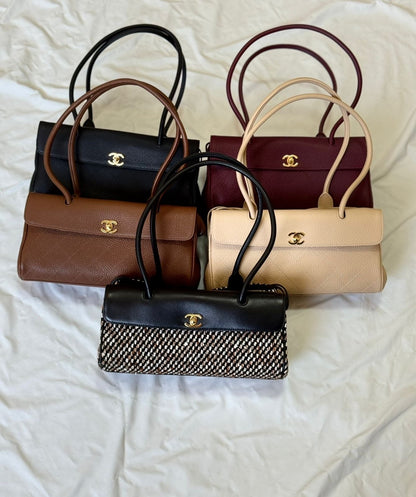 Chanel Shoulder Bag (Vip)