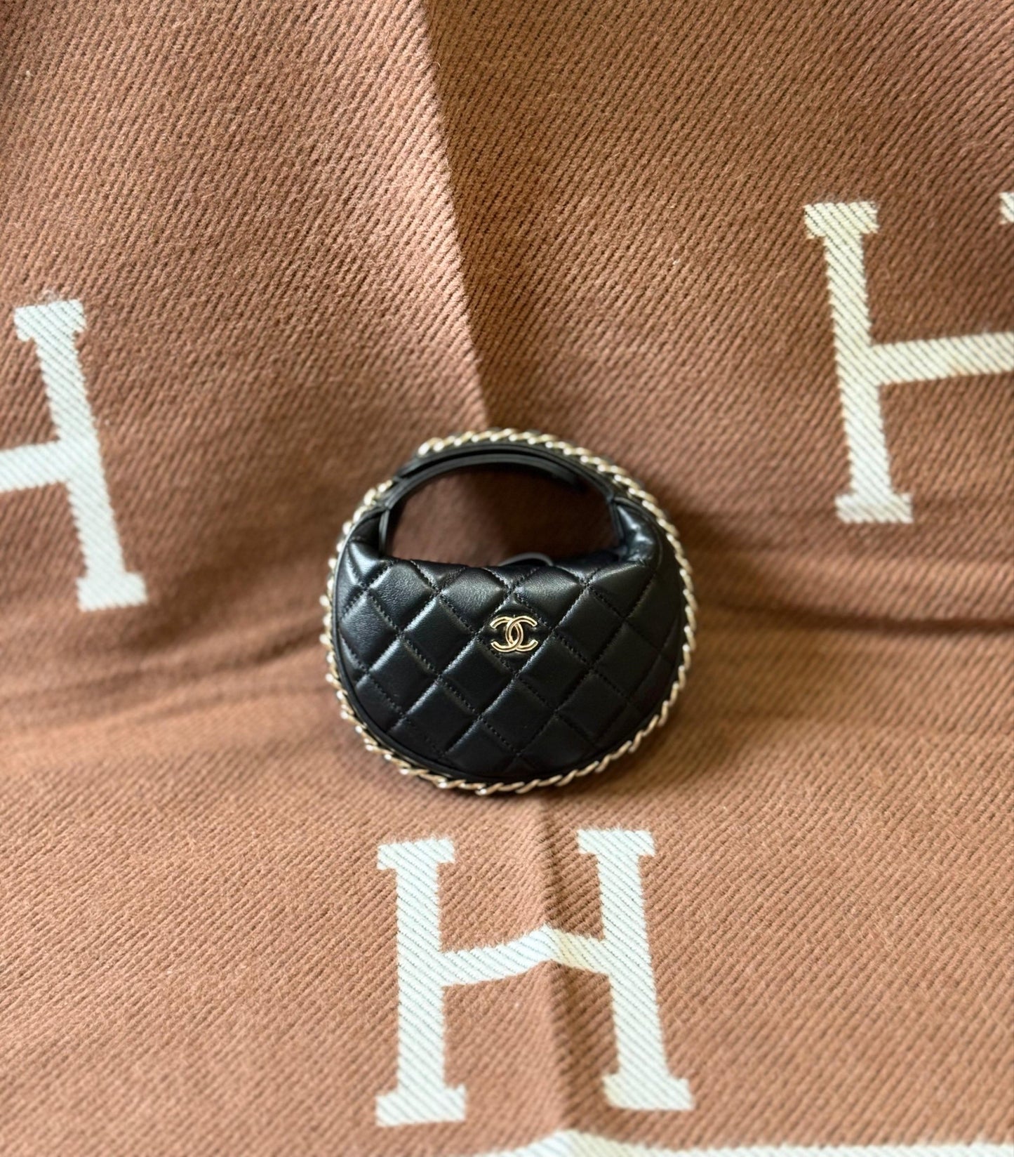 Chanel HandBag (VIP Quality)