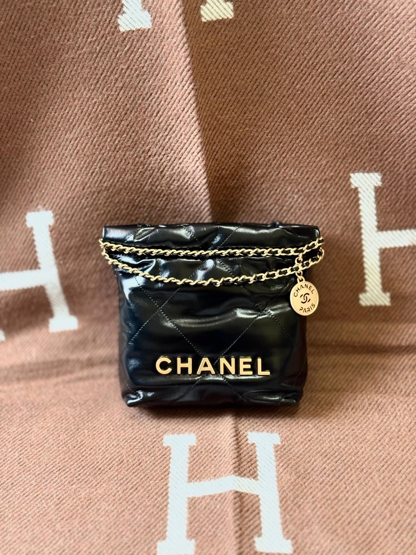 Chanel Shoulder Bag (Vip)