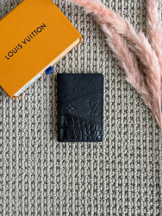 Louis Vuitton Wallet (Vip)