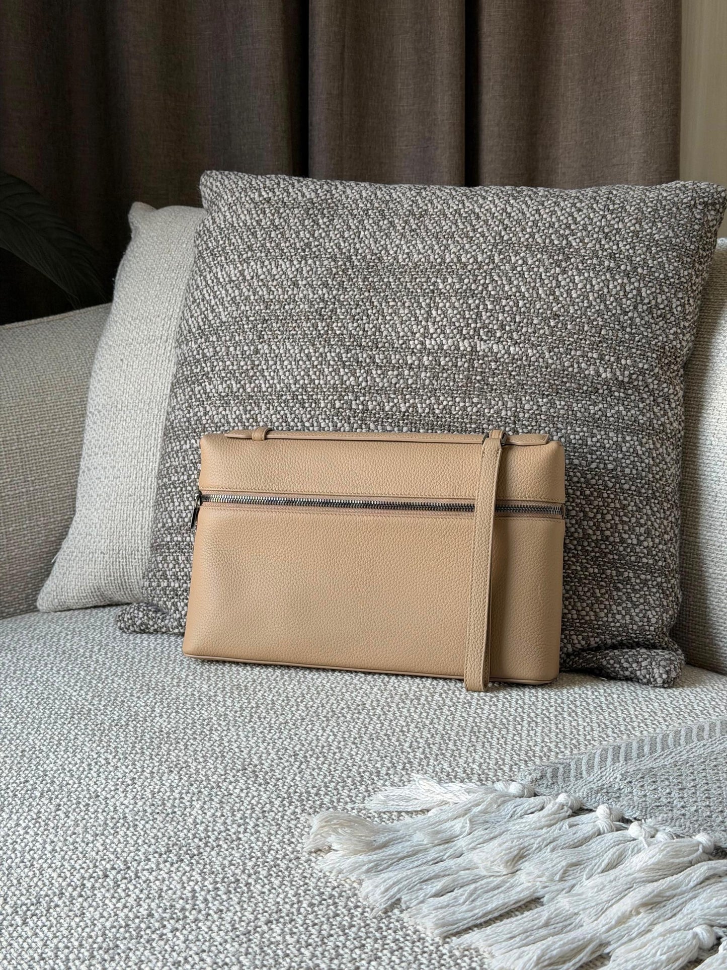 Loro Piana Pouch (VIP Quality)
