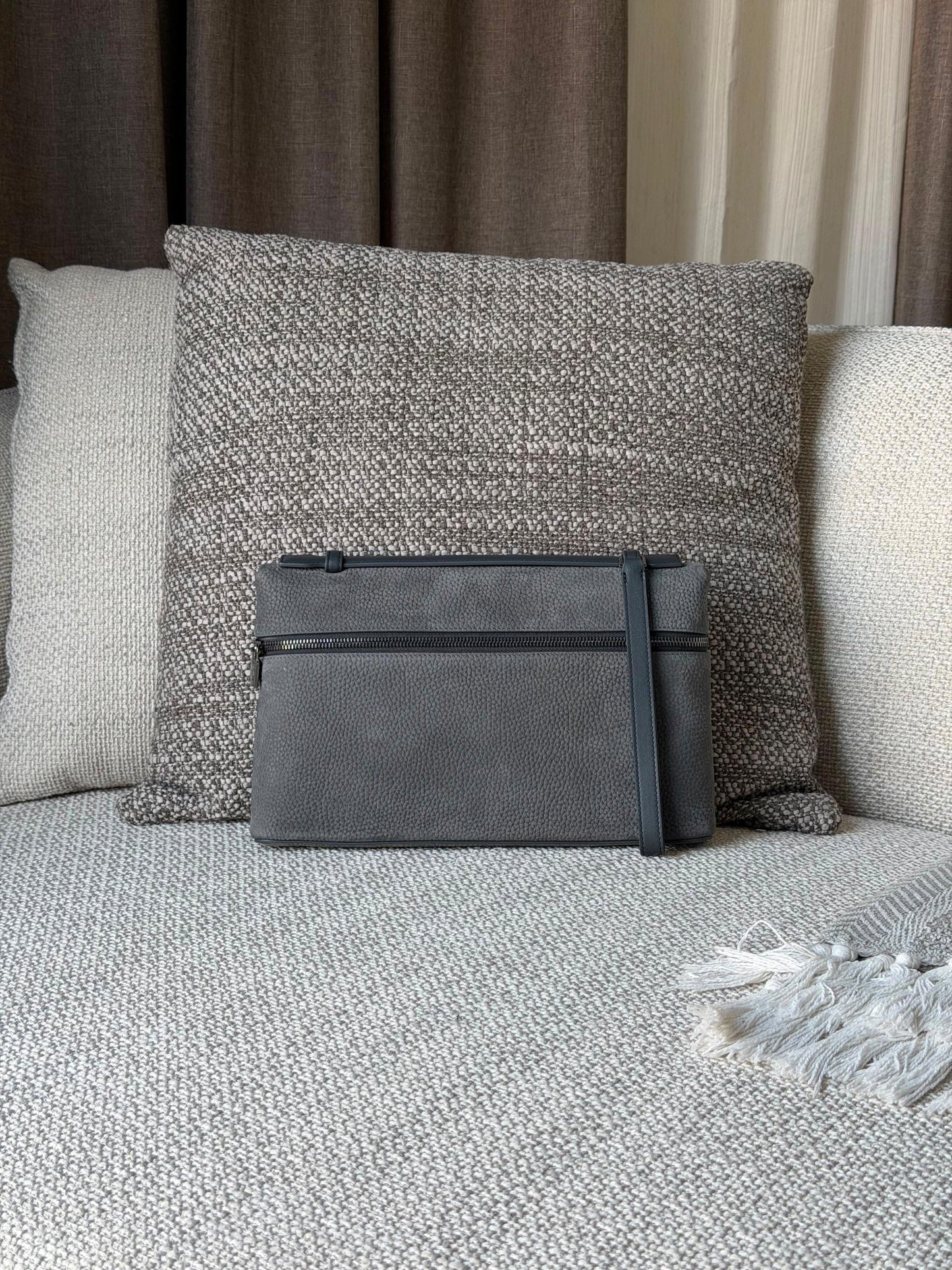 Loro Piana Pouch (VIP Quality)