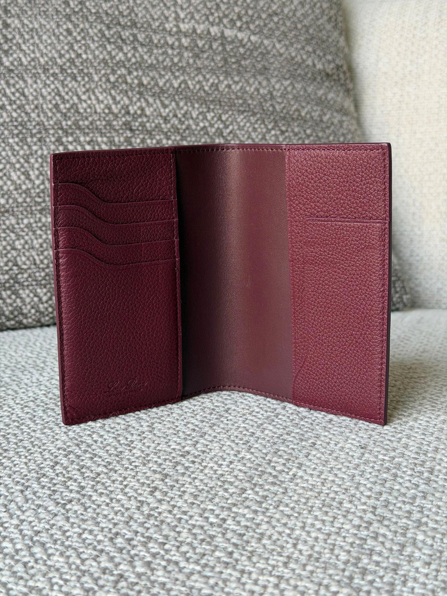 Loro Piana Wallet  (Vip)