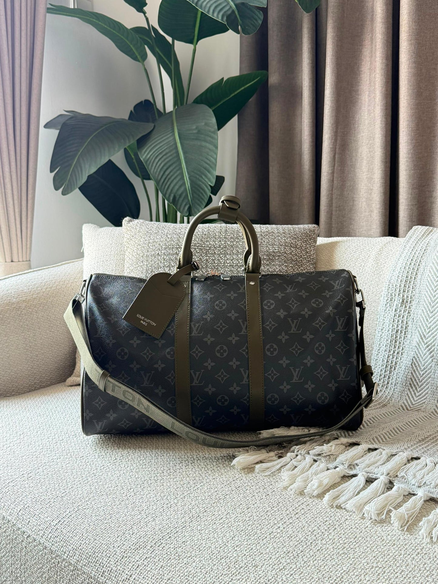 Louis Vuitton Travel Bag (Vip)