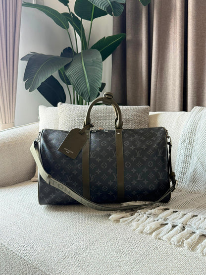 Louis Vuitton Travel Bag (Vip)