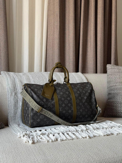 Louis Vuitton Travel Bag (Vip)