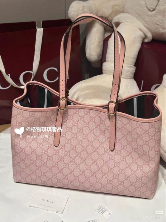 Gucci Shoulder Bag