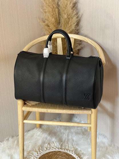 Louis Vuitton Travel Bag (Vip)