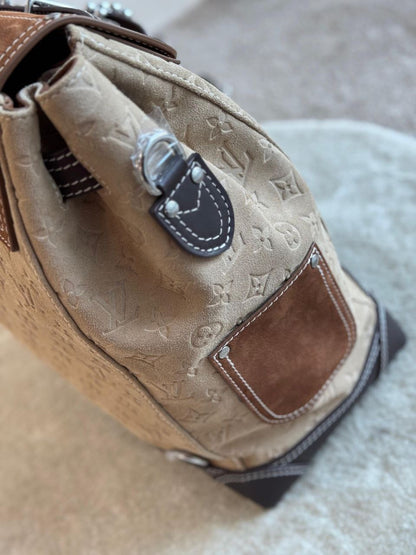 Louis Vuitton Handbag (Vip)