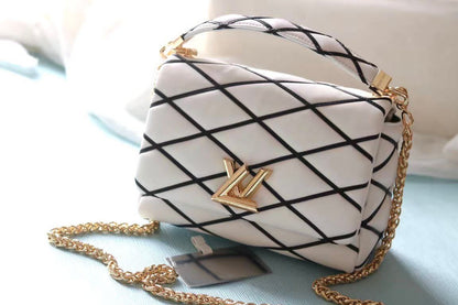 Louis Vuitton Sling bag
