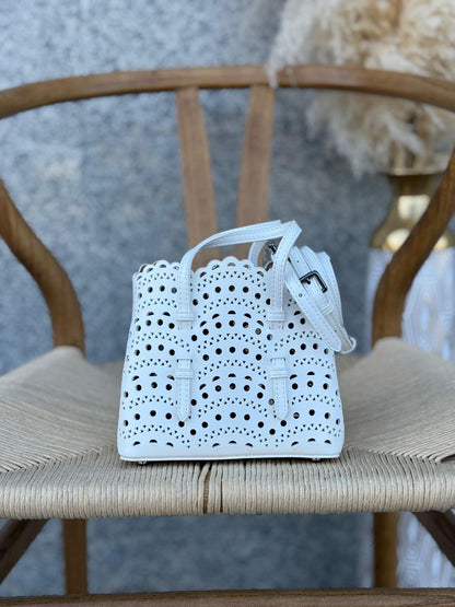 Alaia Sling Bag