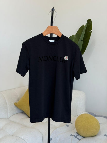 Moncler T-shirt