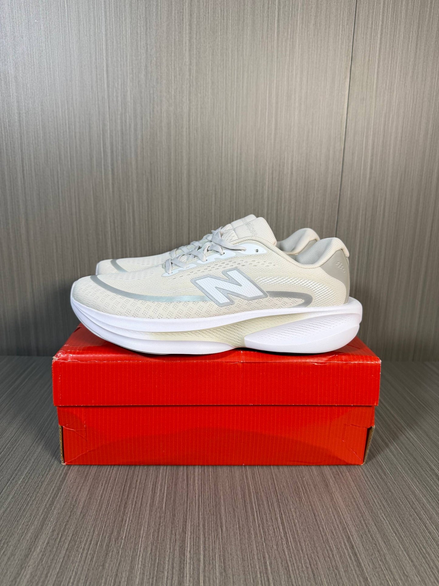 New Balance Ellipse v1