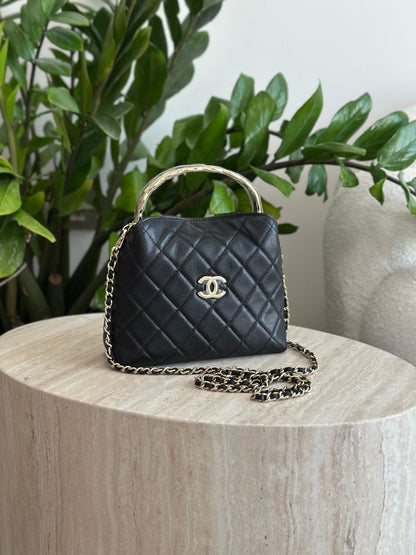 Chanel Sling Bag (Vip)