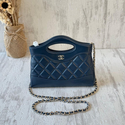 Miu Miu Sling Bag (vip)