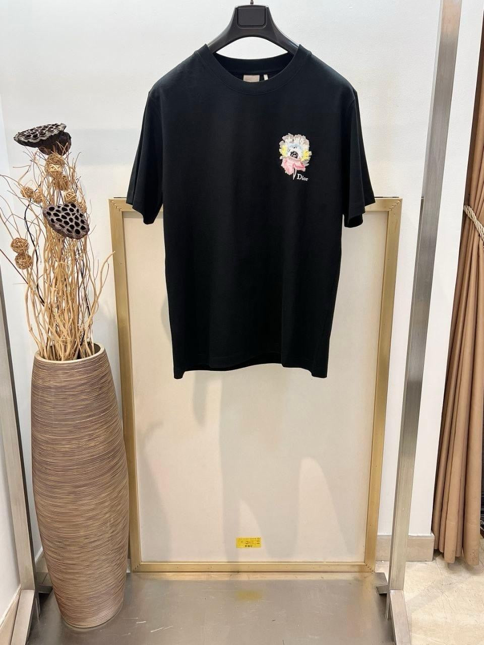 Dior T-shirt