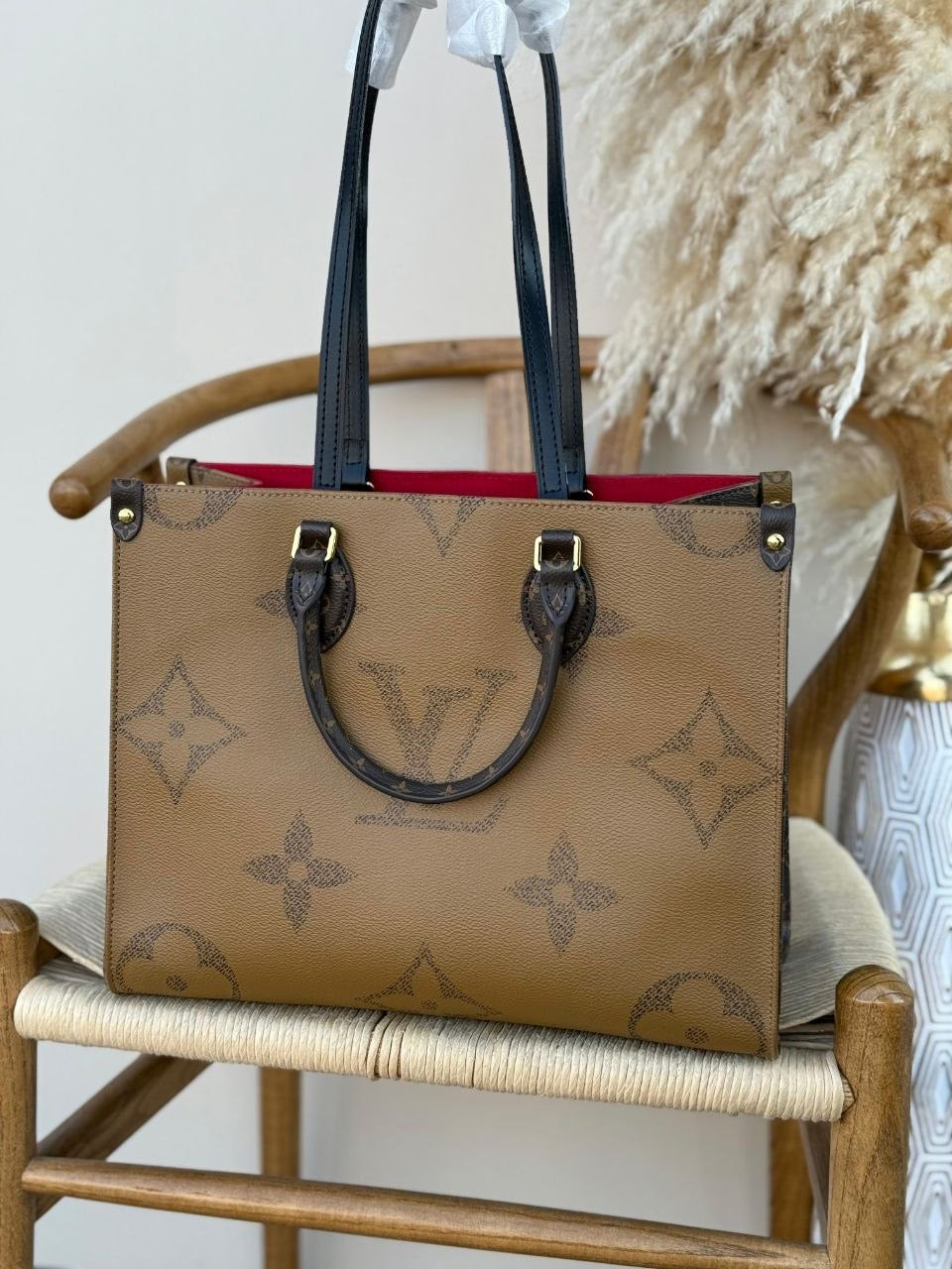 Louis Vuitton Shoulder Bag