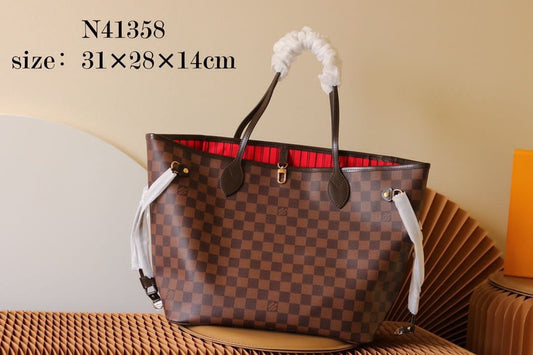 Louis Vuitton Shoulder Bag