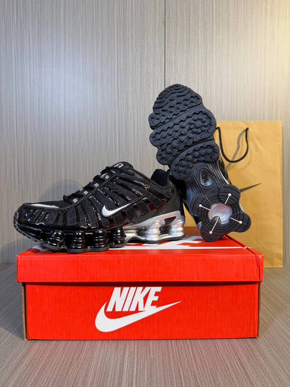 Nike TL Black/Silver