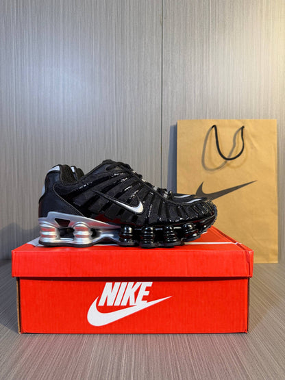 Nike TL Black/Silver