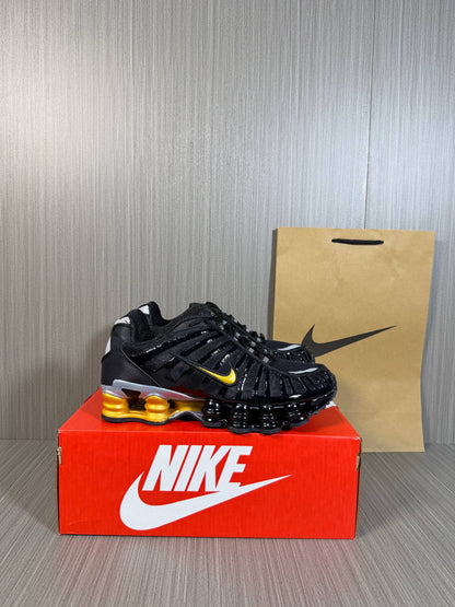 Nike TL Black/Gold