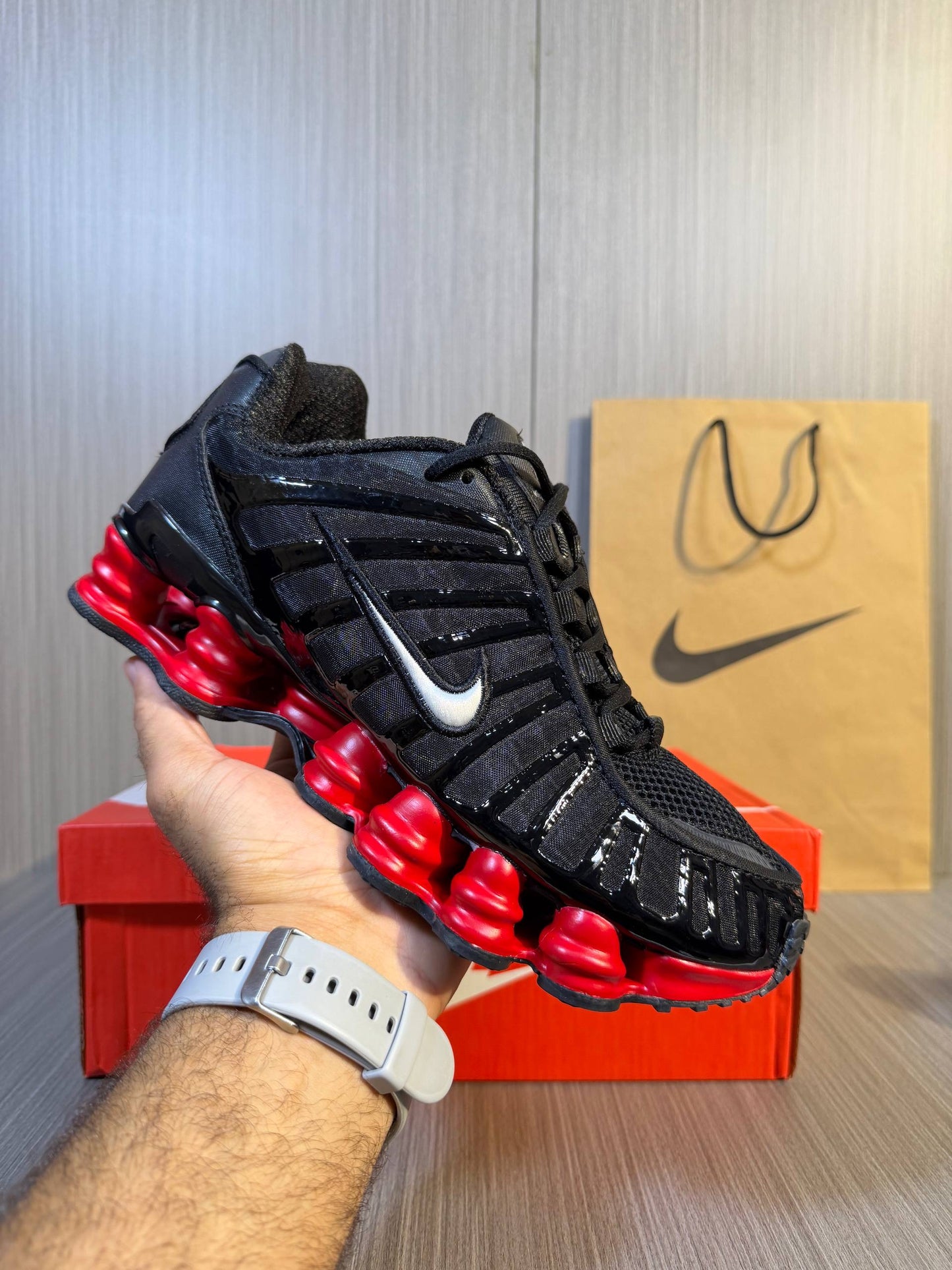 Nike TL Black/Red