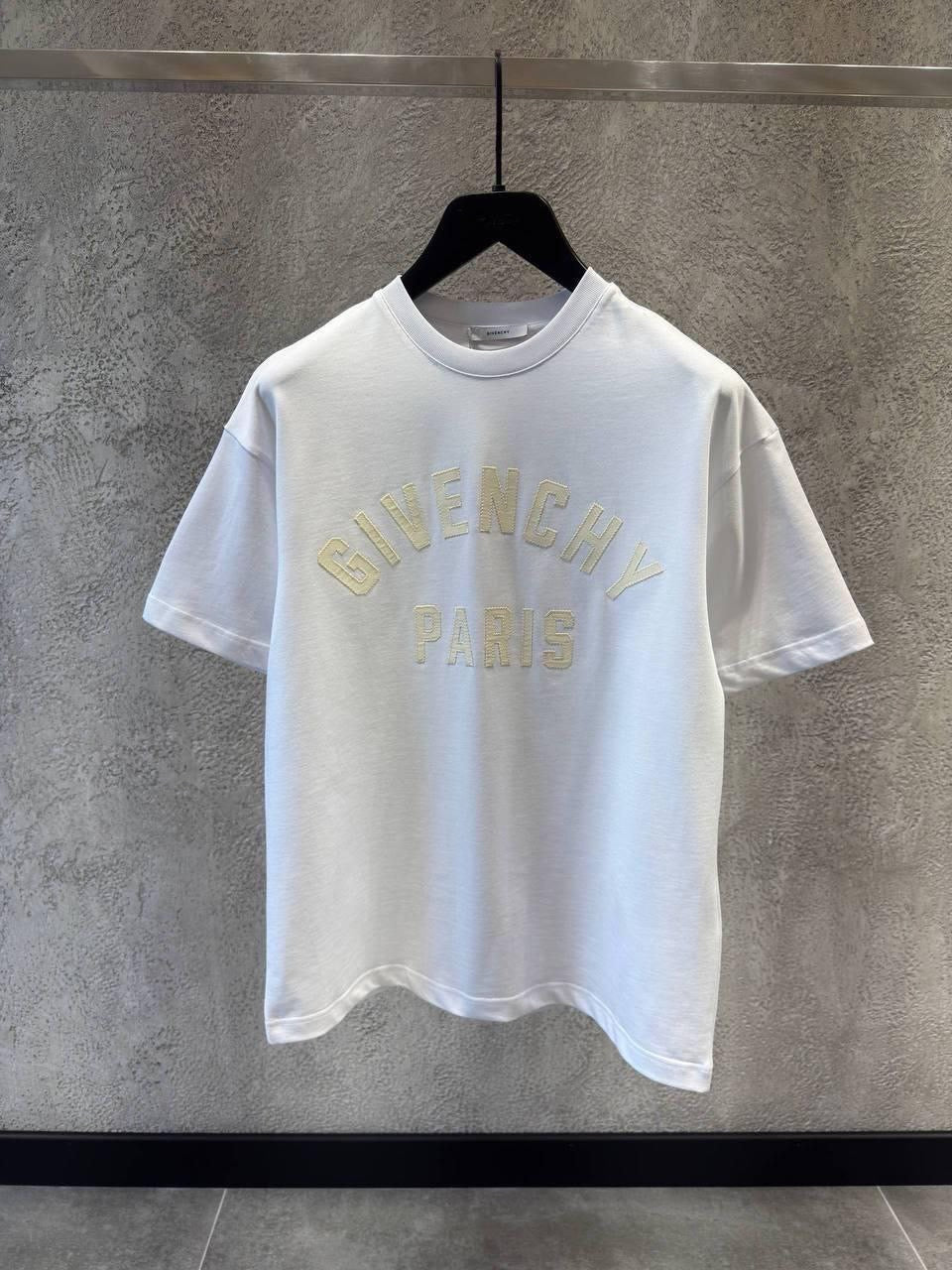 Givenchy T-Shirt
