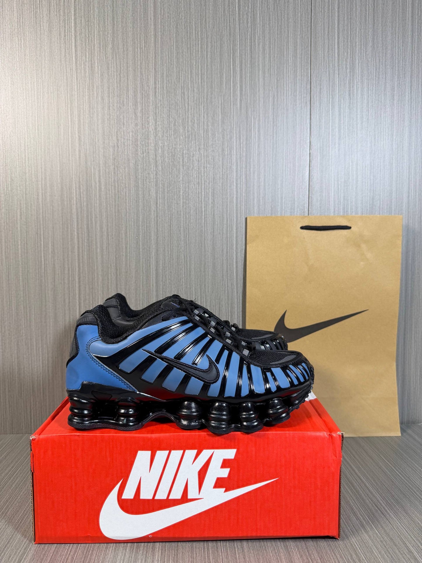 Nike Shox TL blue Changing Color