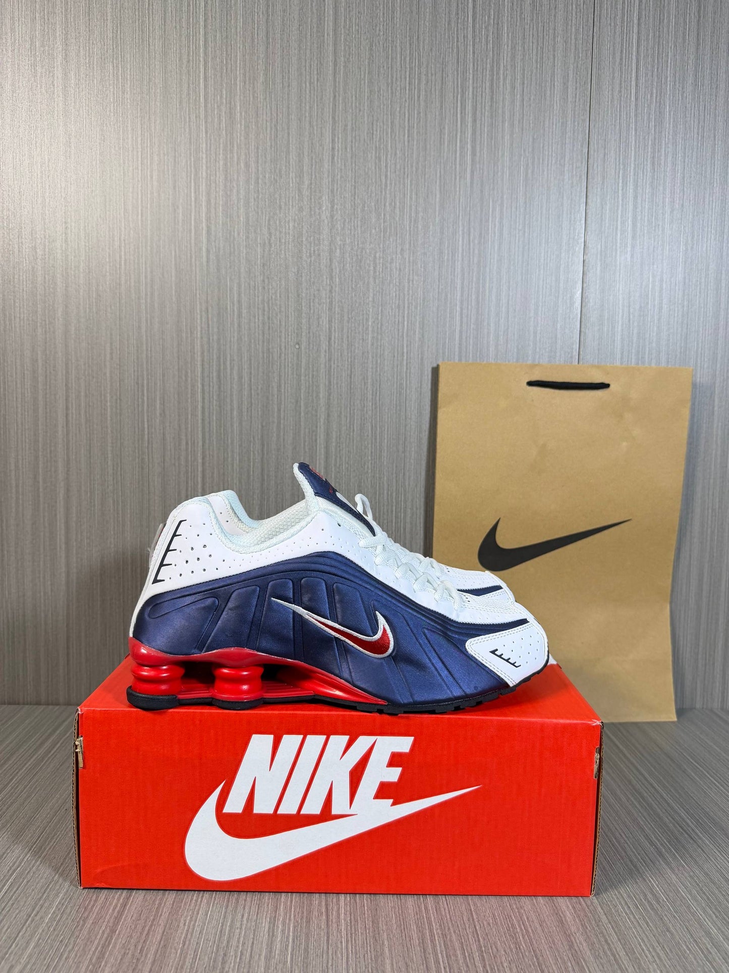 Nike Shox R4 White/Blue