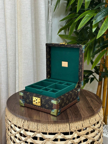 Jewelry Box (VIP Quality)