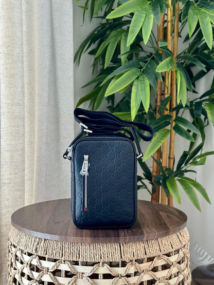 Gucci Messenger Bag (Vip)