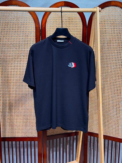 Moncler T-shirt