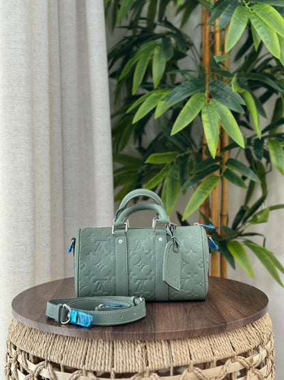 Louis Vuitton Sling Bag (Vip)