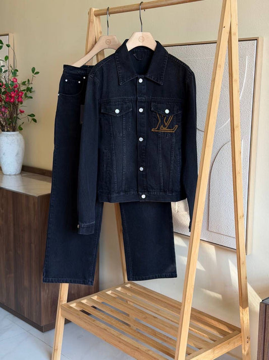 Louis Vuitton Set