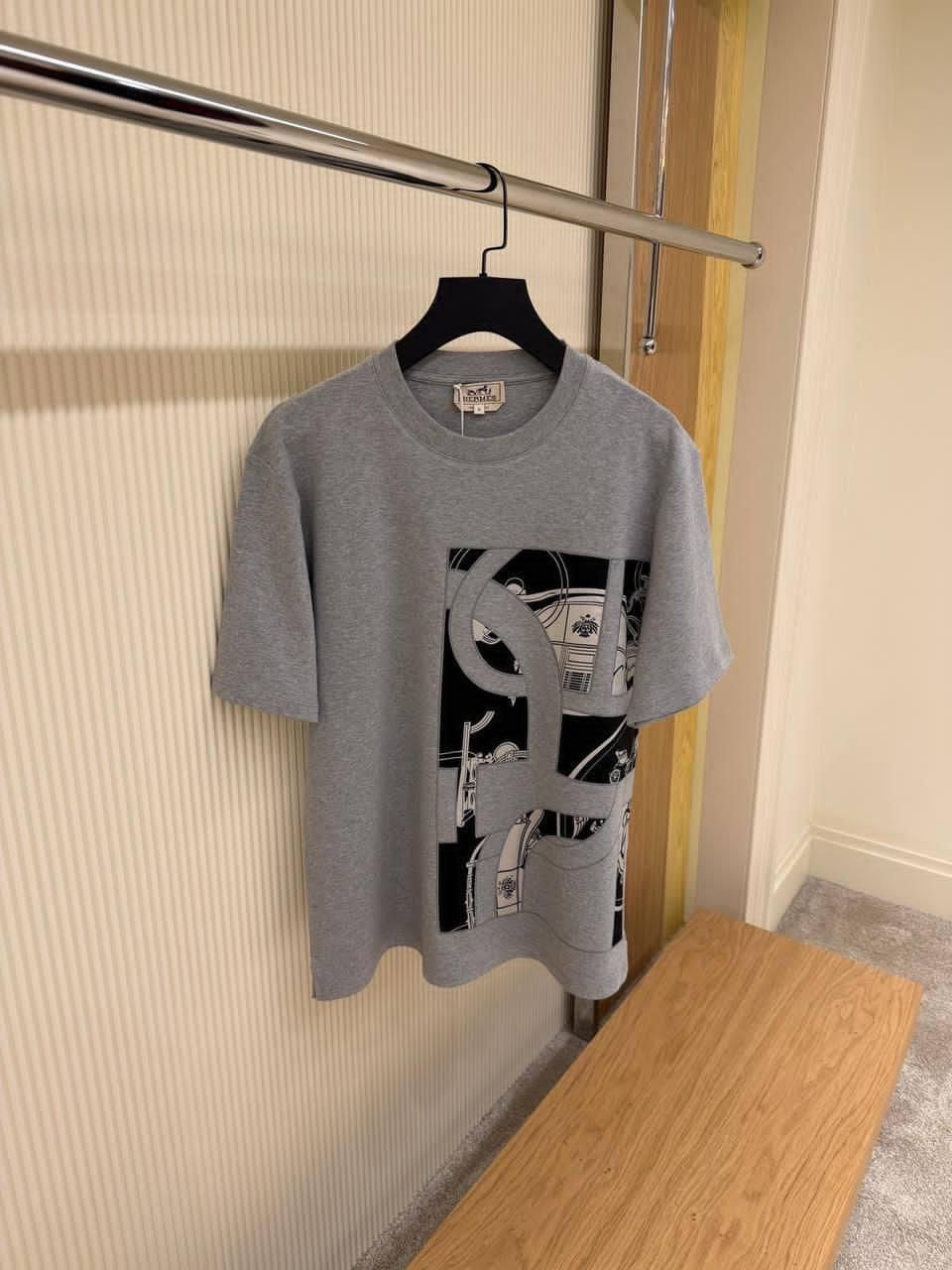 Hermes T-shirt
