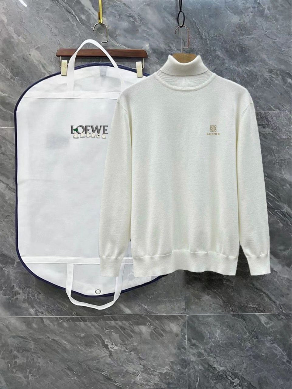 Loewe sweater
