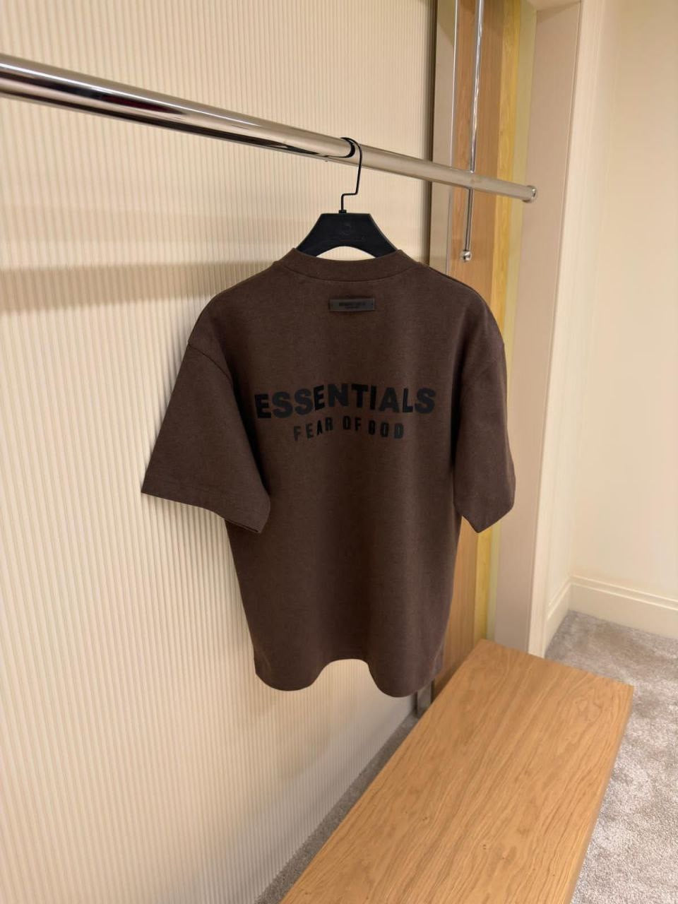 Essentials T-shirt