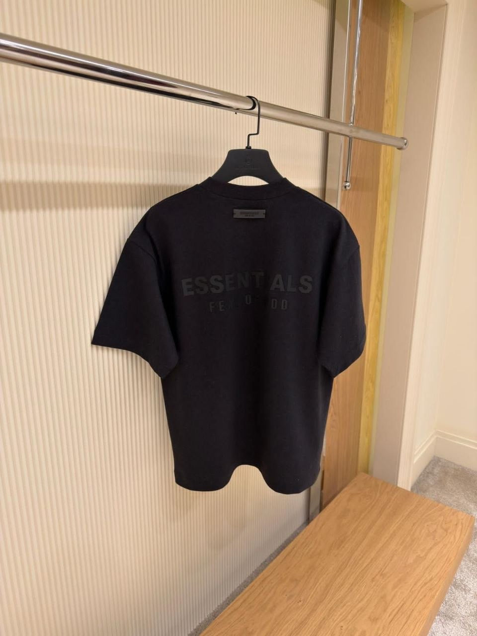 Essentials T-shirt